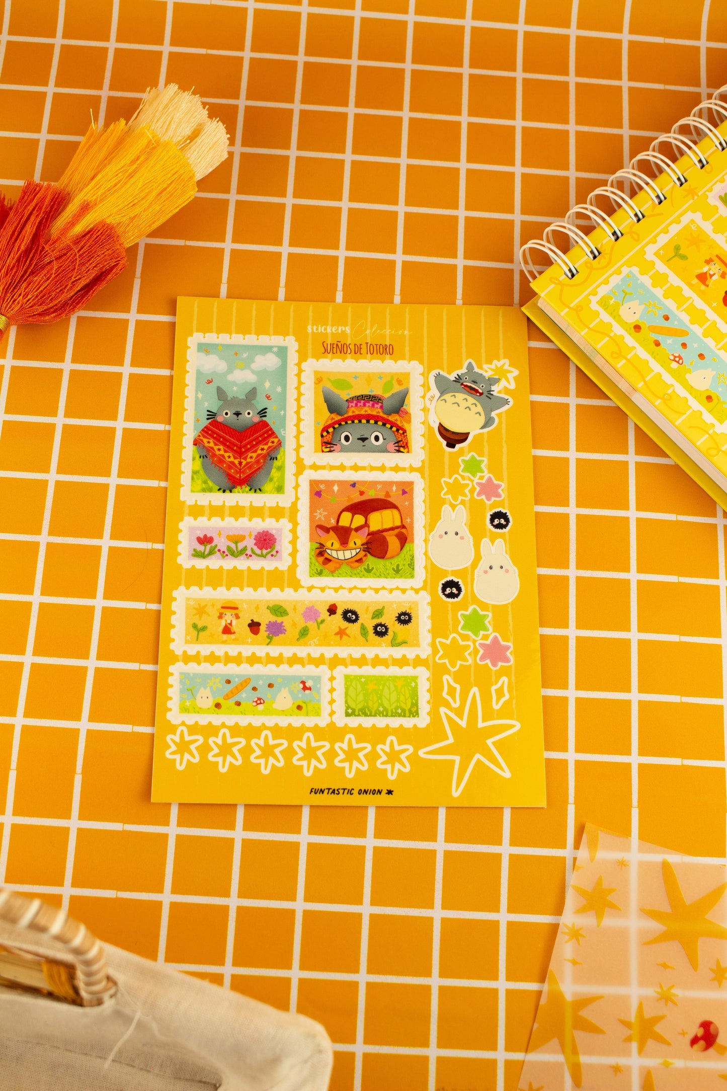 Pack Totoro Andino + 2 plantillas de stickers